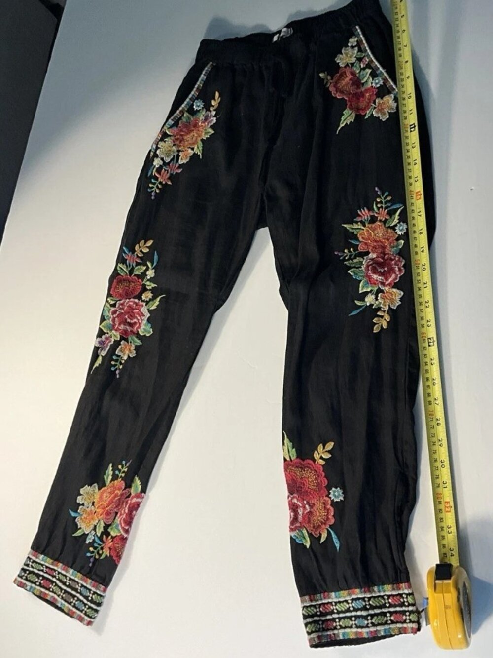 Johnny Was Los Angeles Embroidered Floral Linen Pants Size Small Black